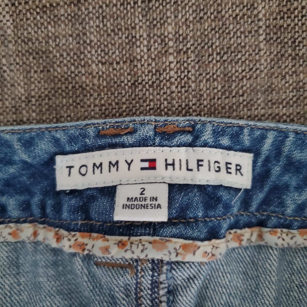 Vintage Tommy Hilfiger y2k denim skirt, size 2 - Picture 11 of 15